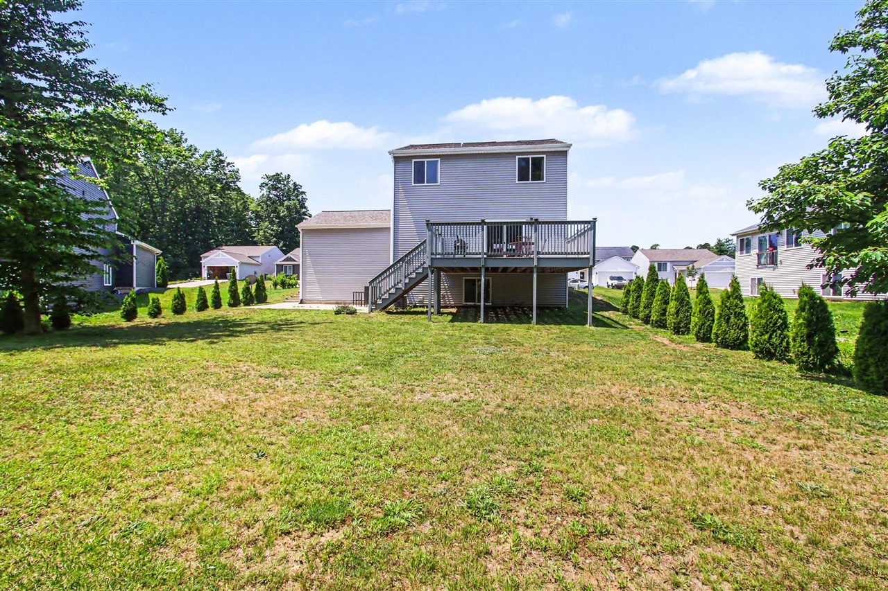 main property photo 34