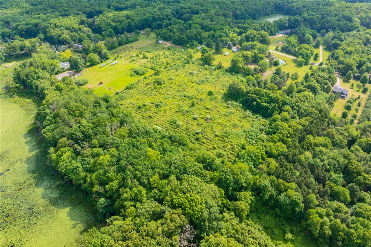 main property photo 50
