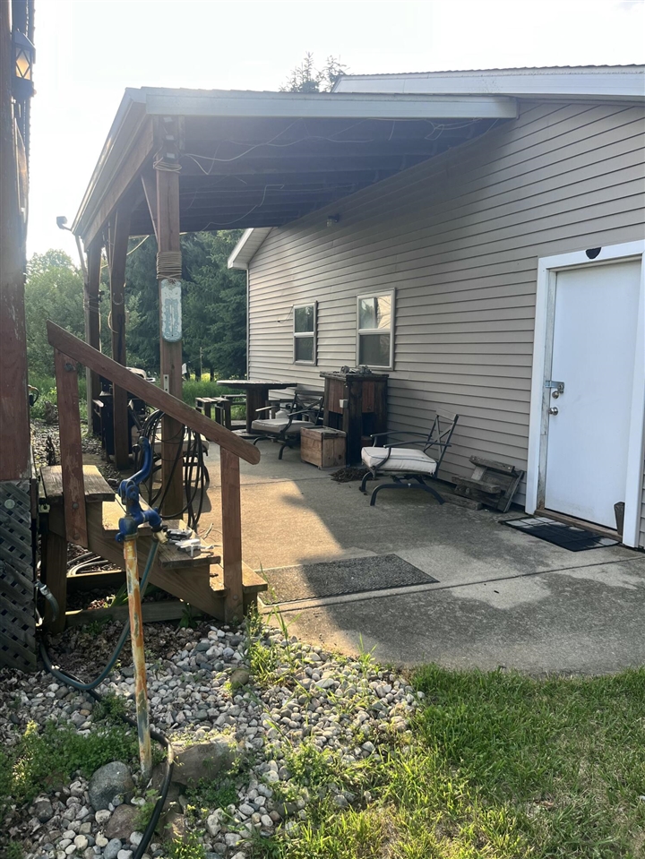main property photo 36