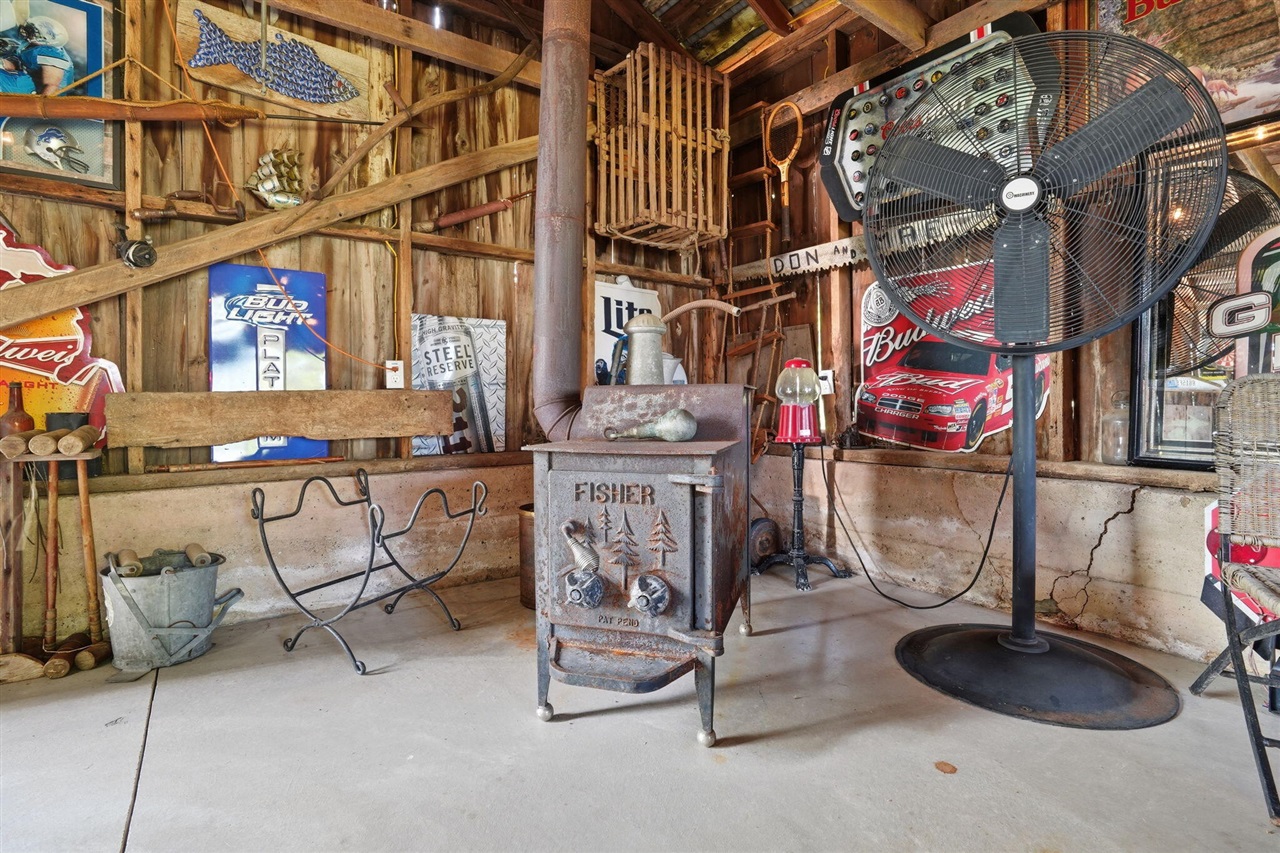 main property photo 58