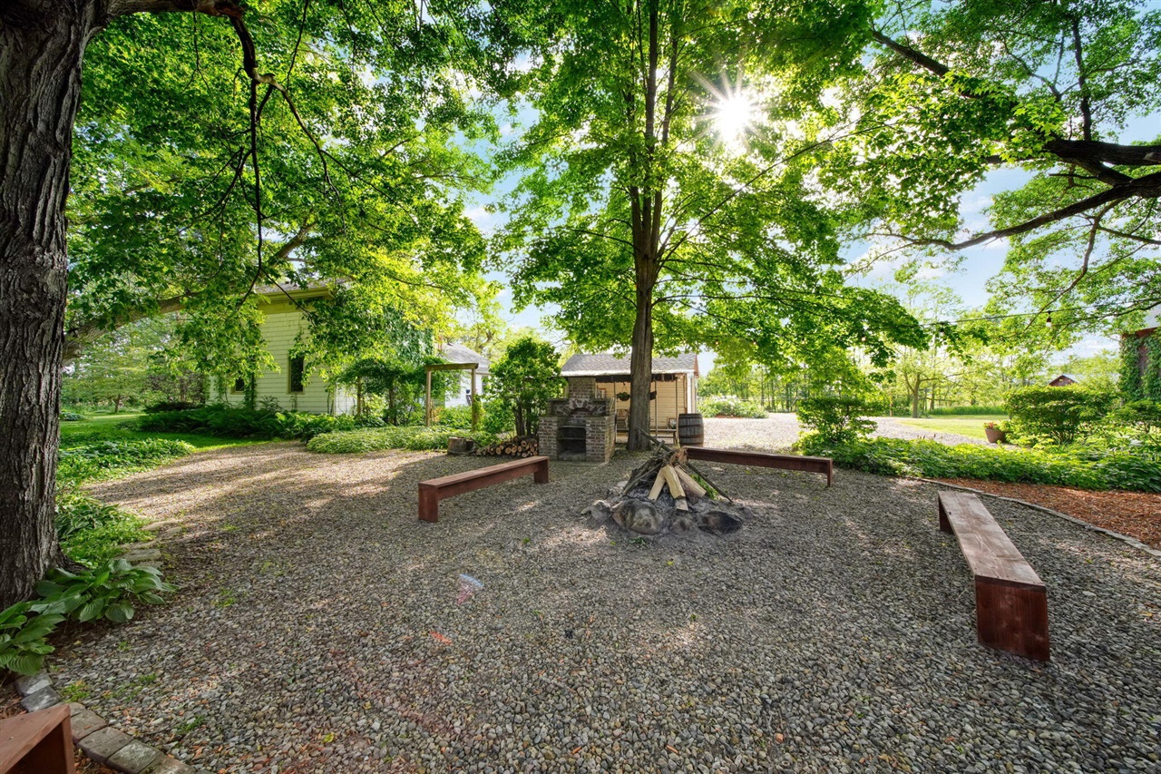 main property photo 70