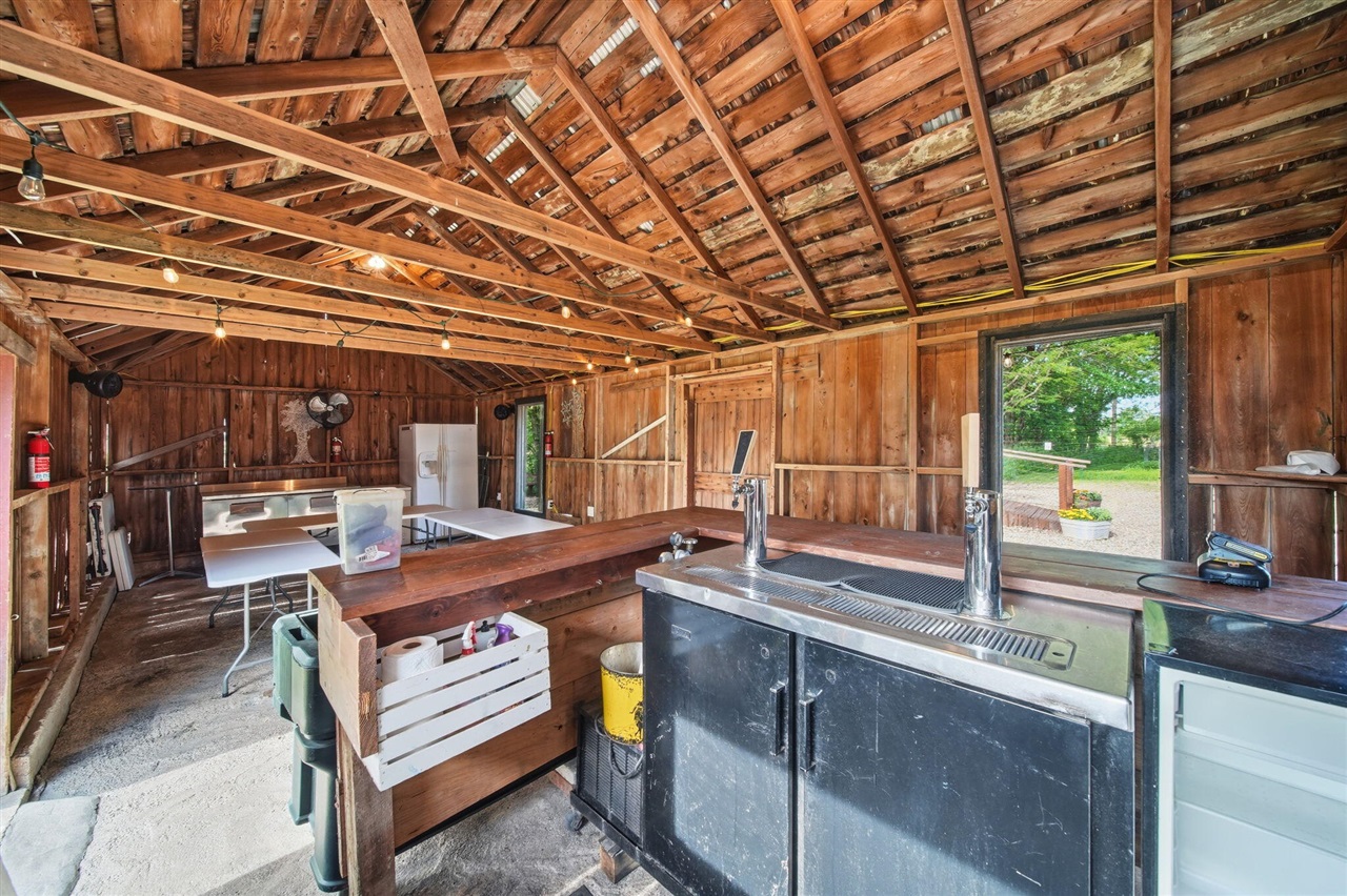 main property photo 84