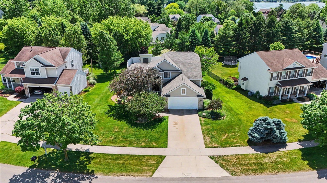 main property photo 46