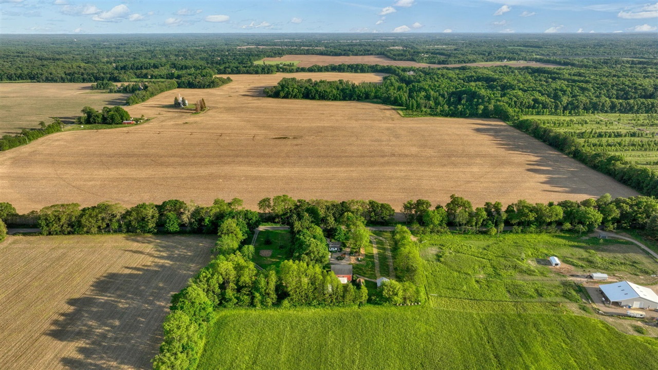 main property photo 93