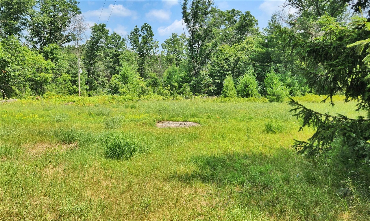 main property photo 18