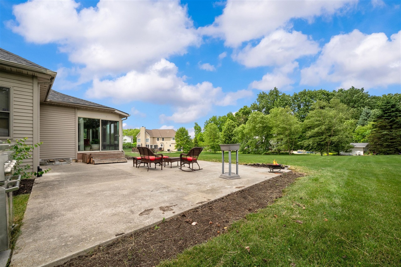 main property photo 54