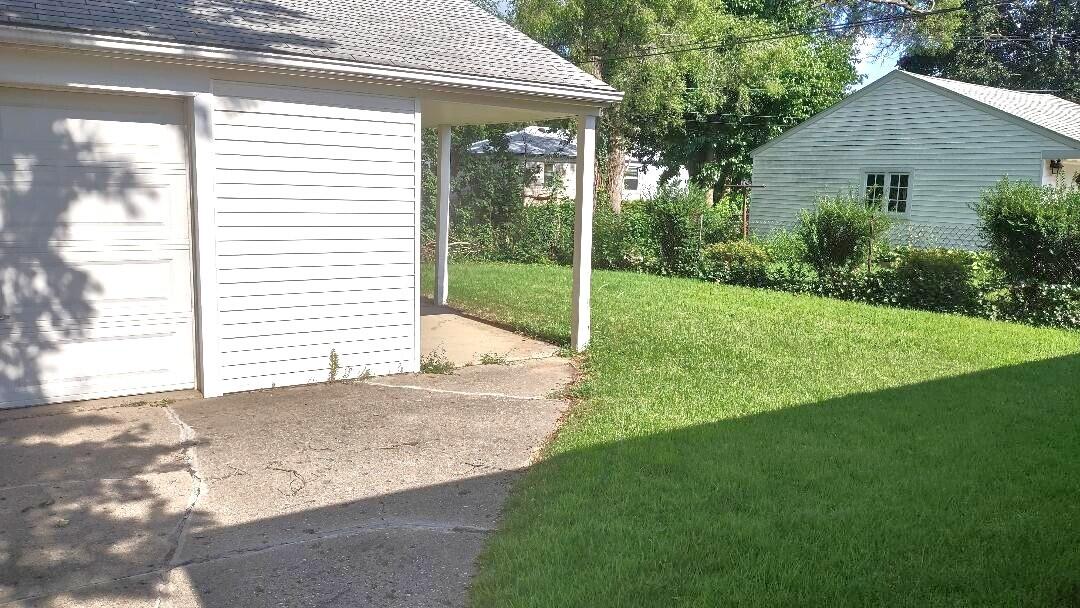 main property photo 14
