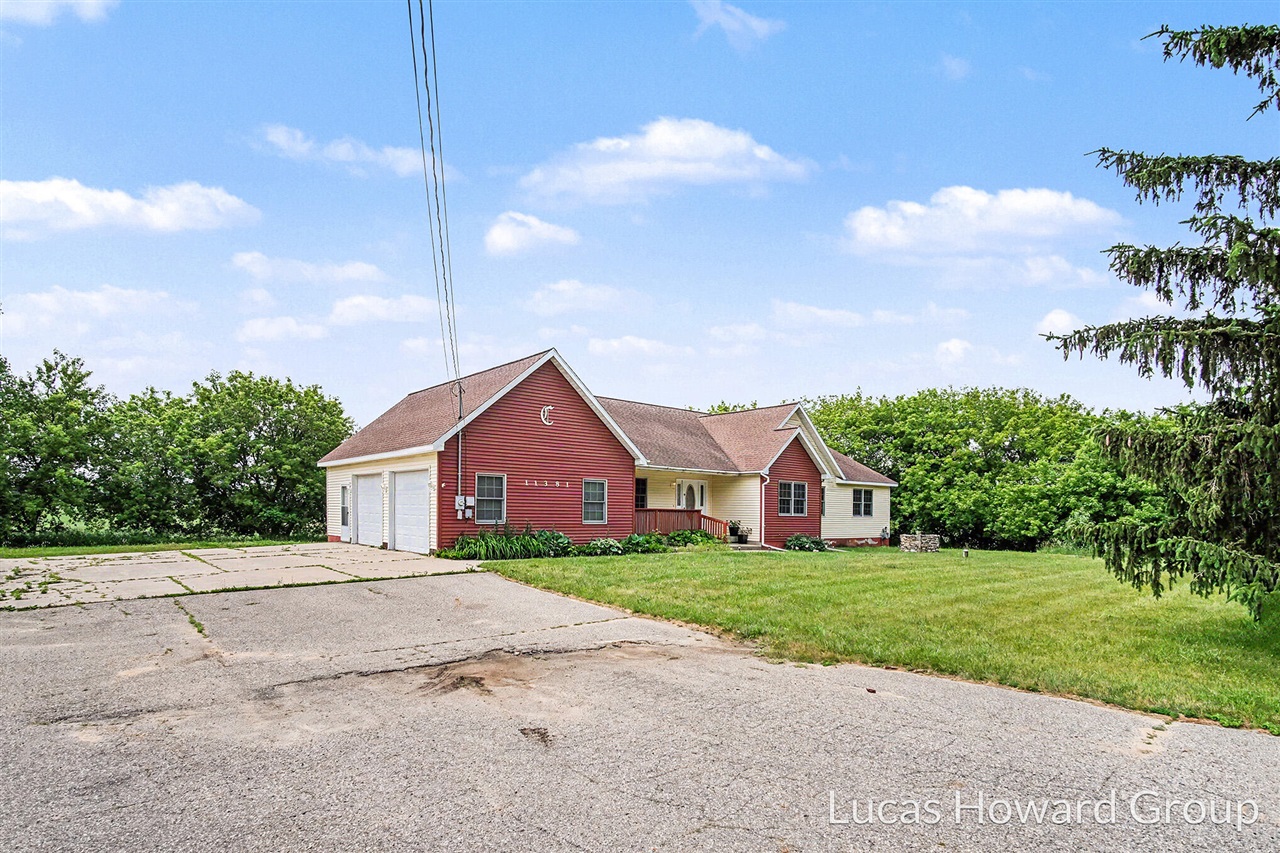 main property photo 53