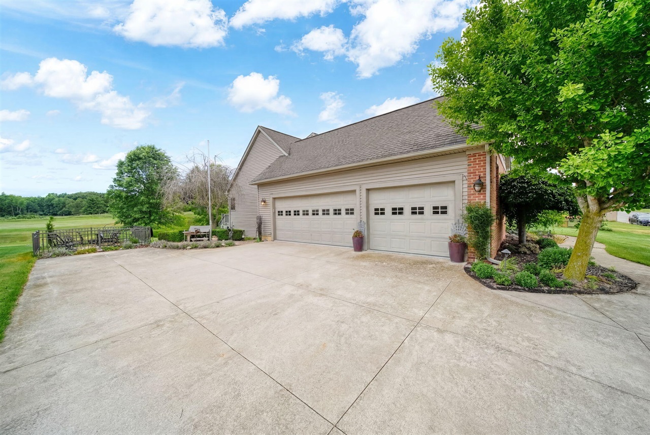 main property photo 62