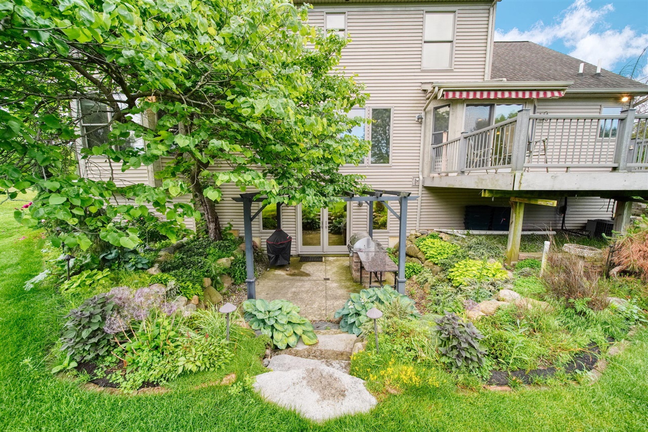 main property photo 71