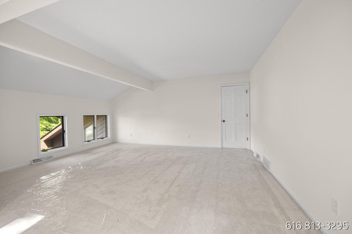 main property photo 70