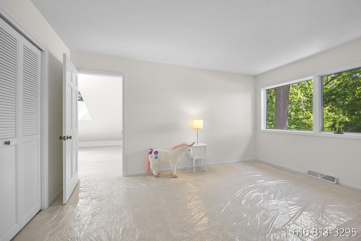 main property photo 81