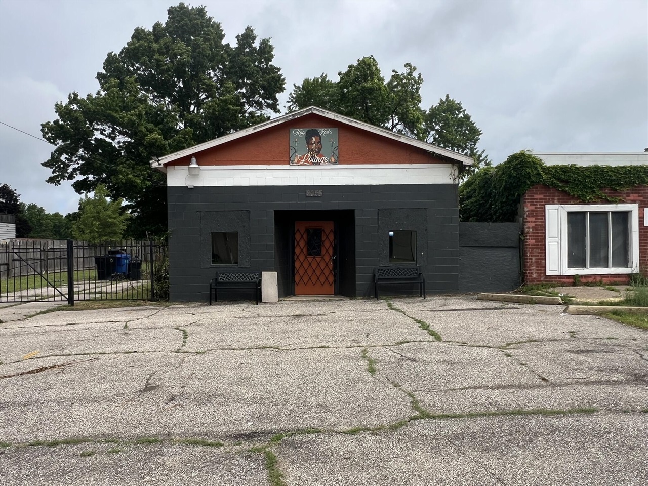main property photo 15