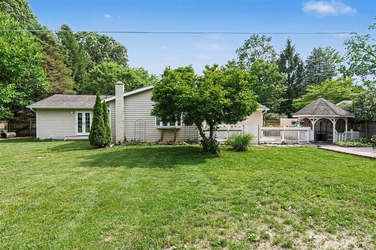main property photo 21