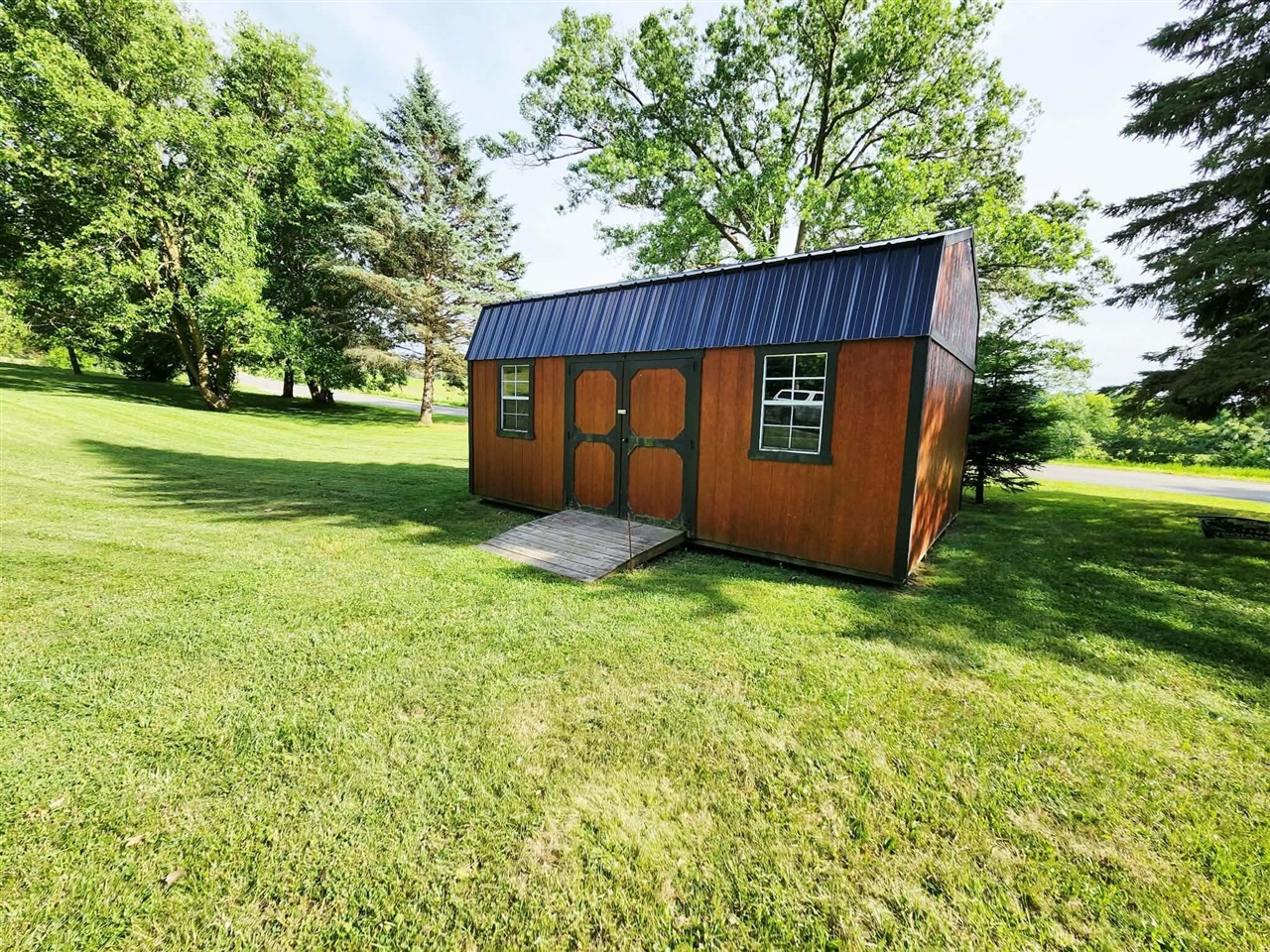 main property photo 12