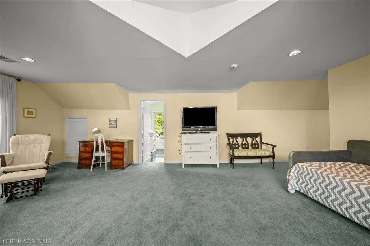 main property photo 61