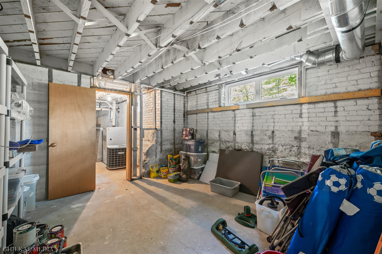 main property photo 73