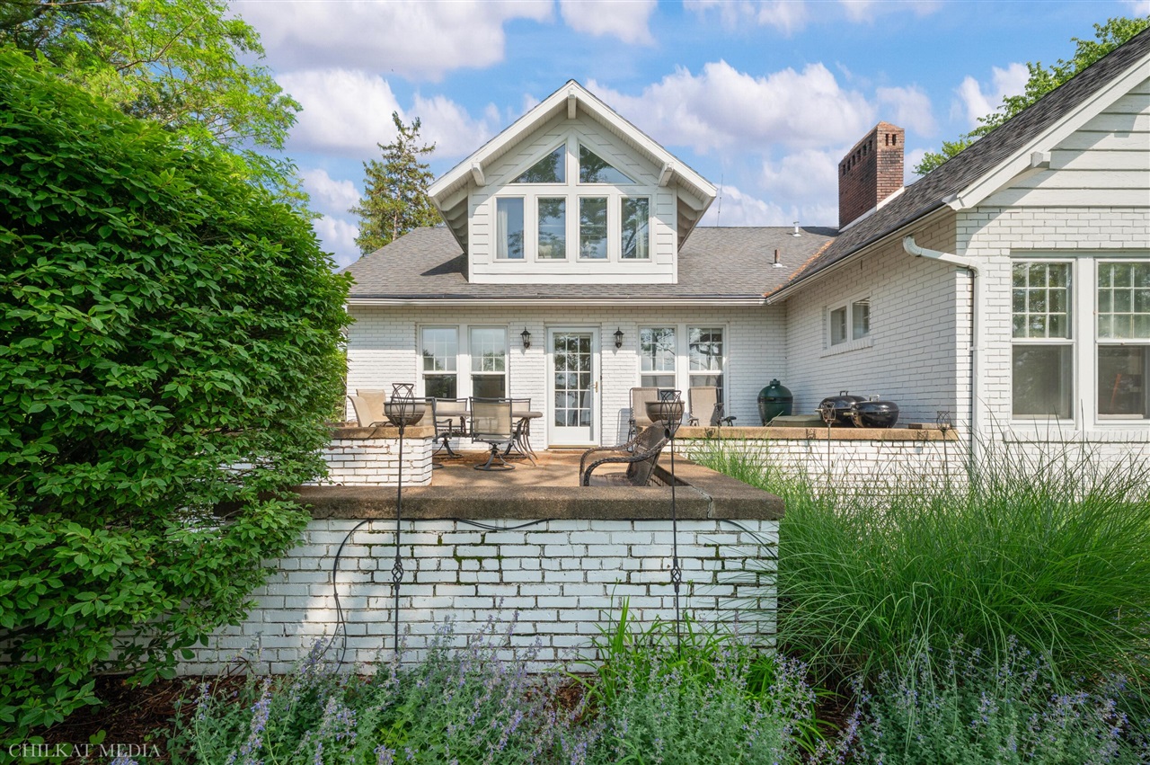 main property photo 79