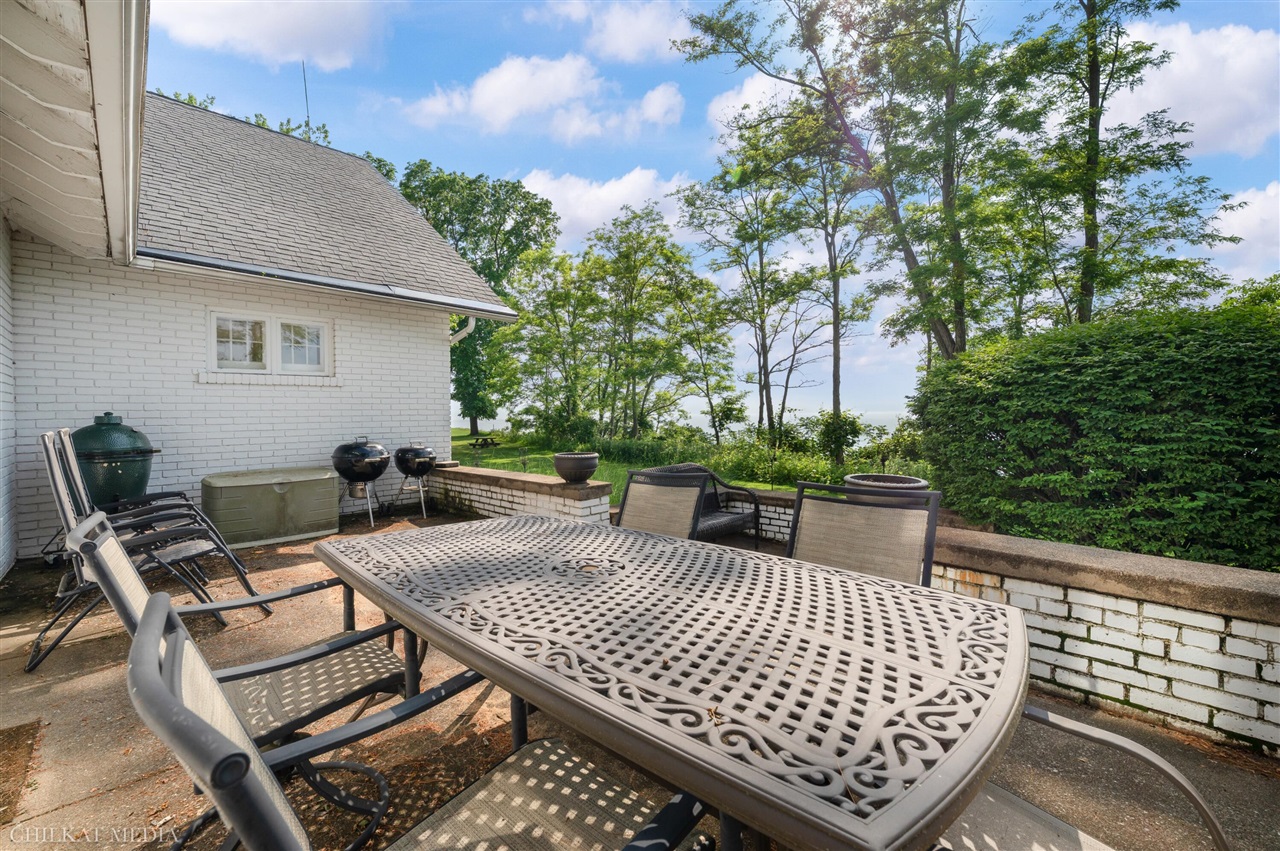 main property photo 84