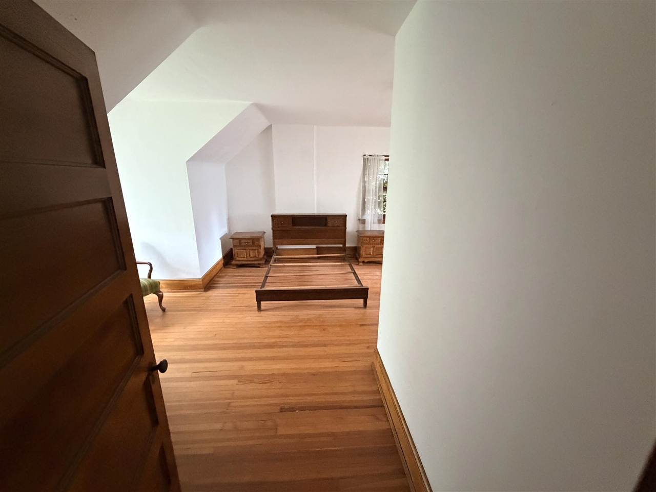 main property photo 59