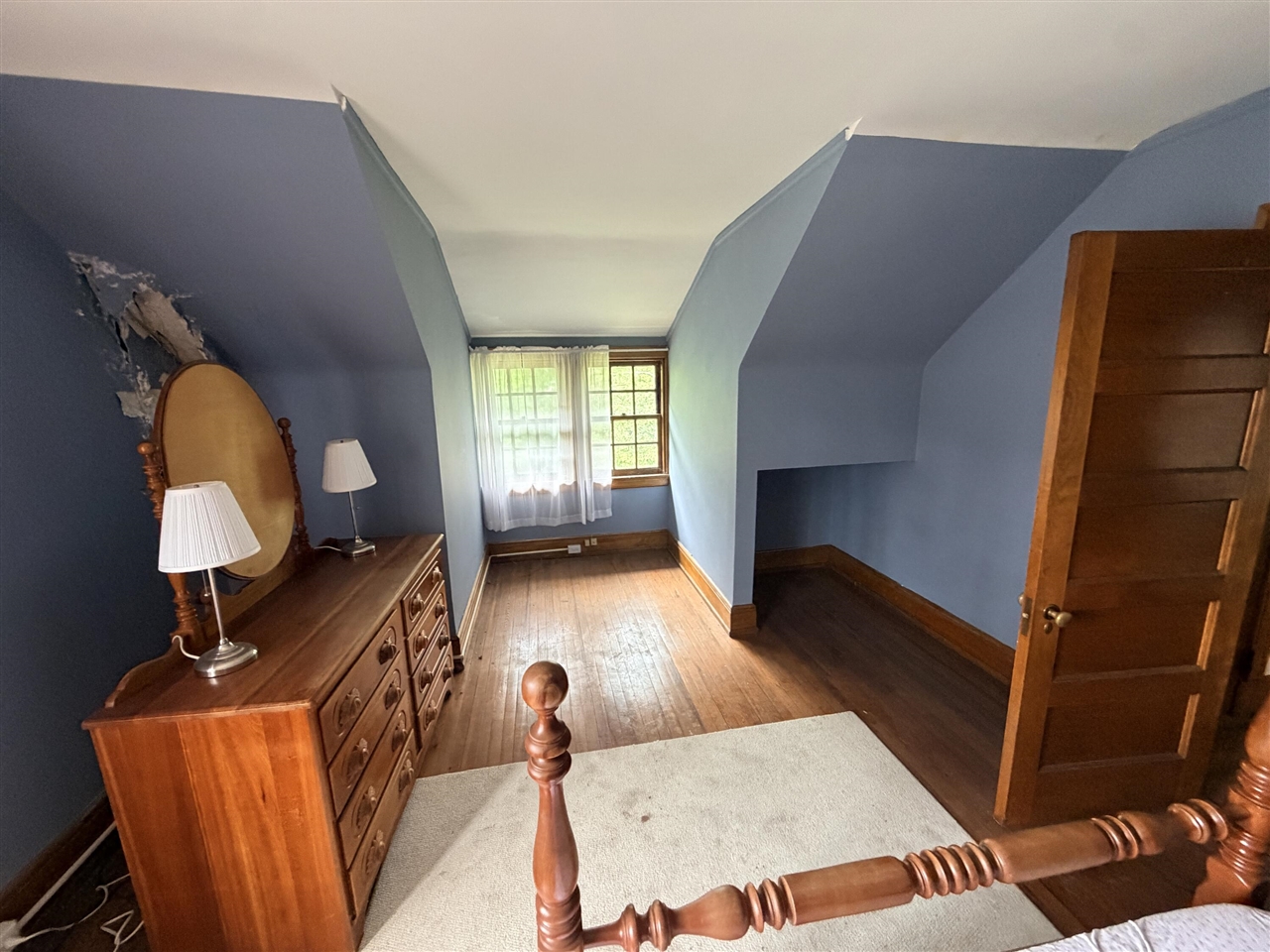 main property photo 75