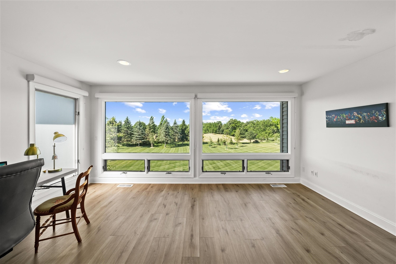 main property photo 62