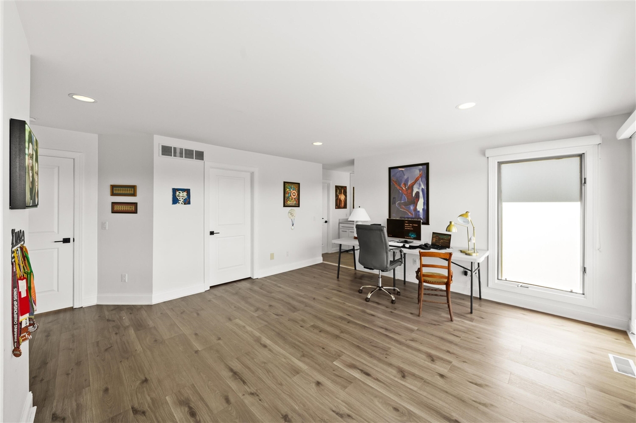 main property photo 63