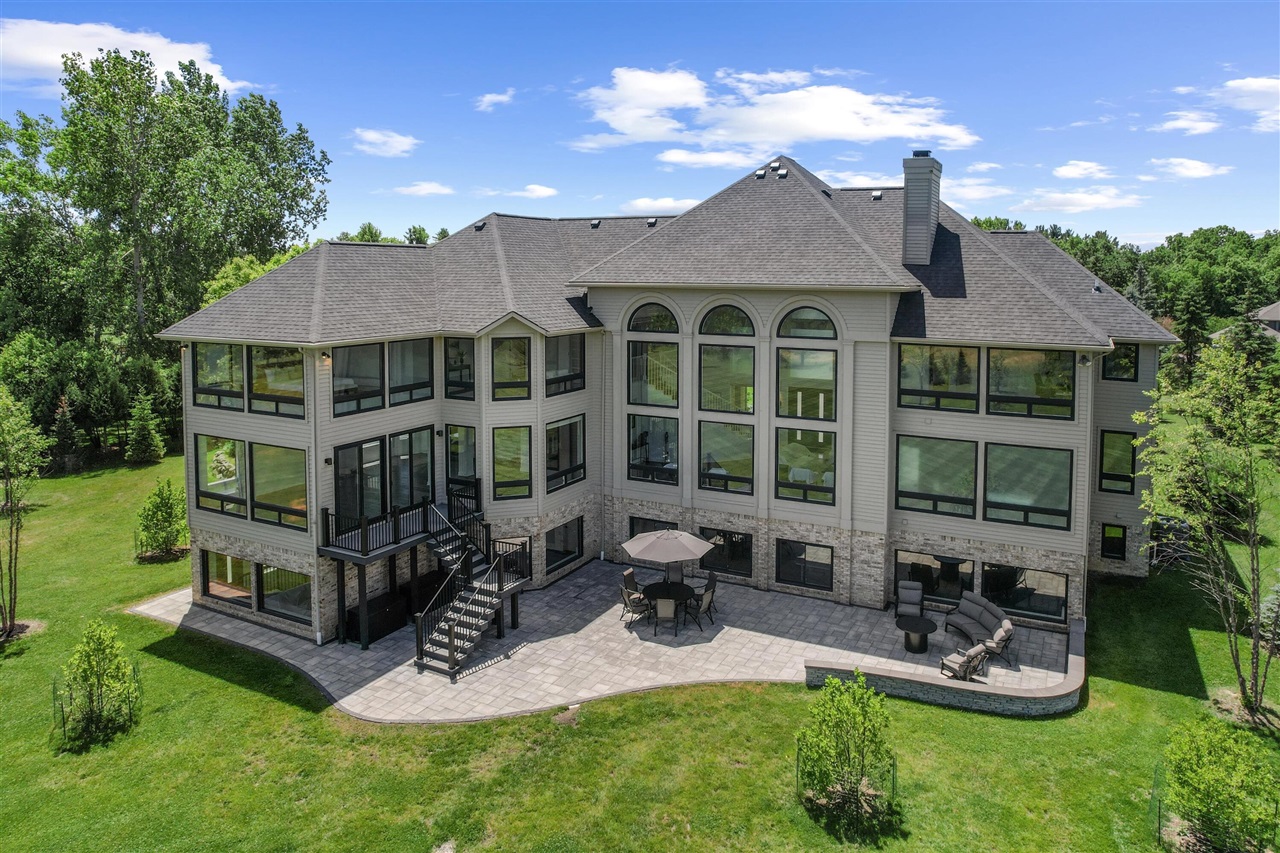 main property photo 90