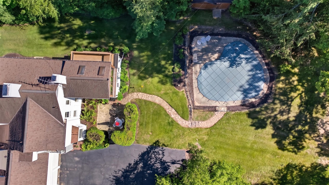 main property photo 84