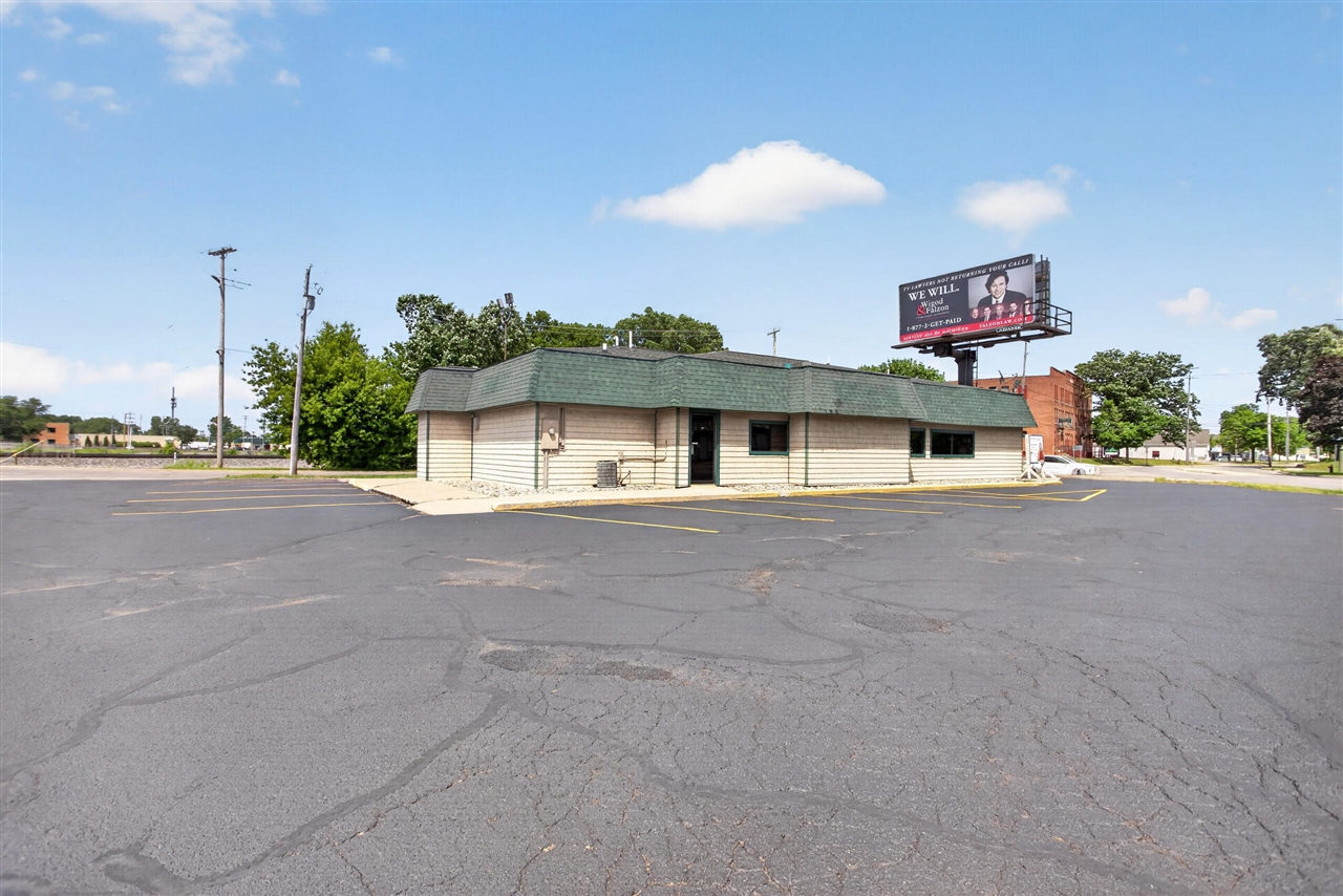 main property photo 1