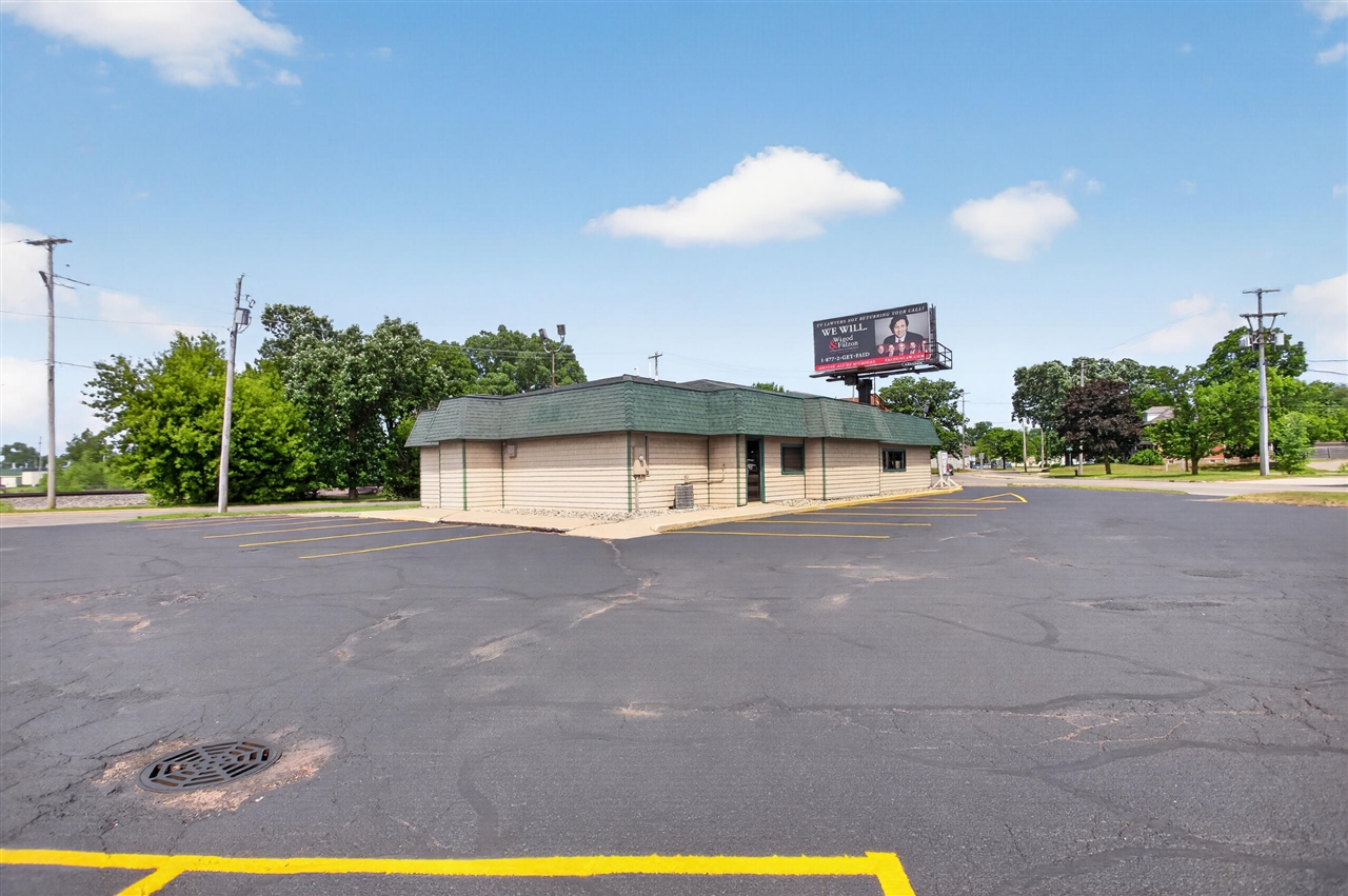 main property photo 3