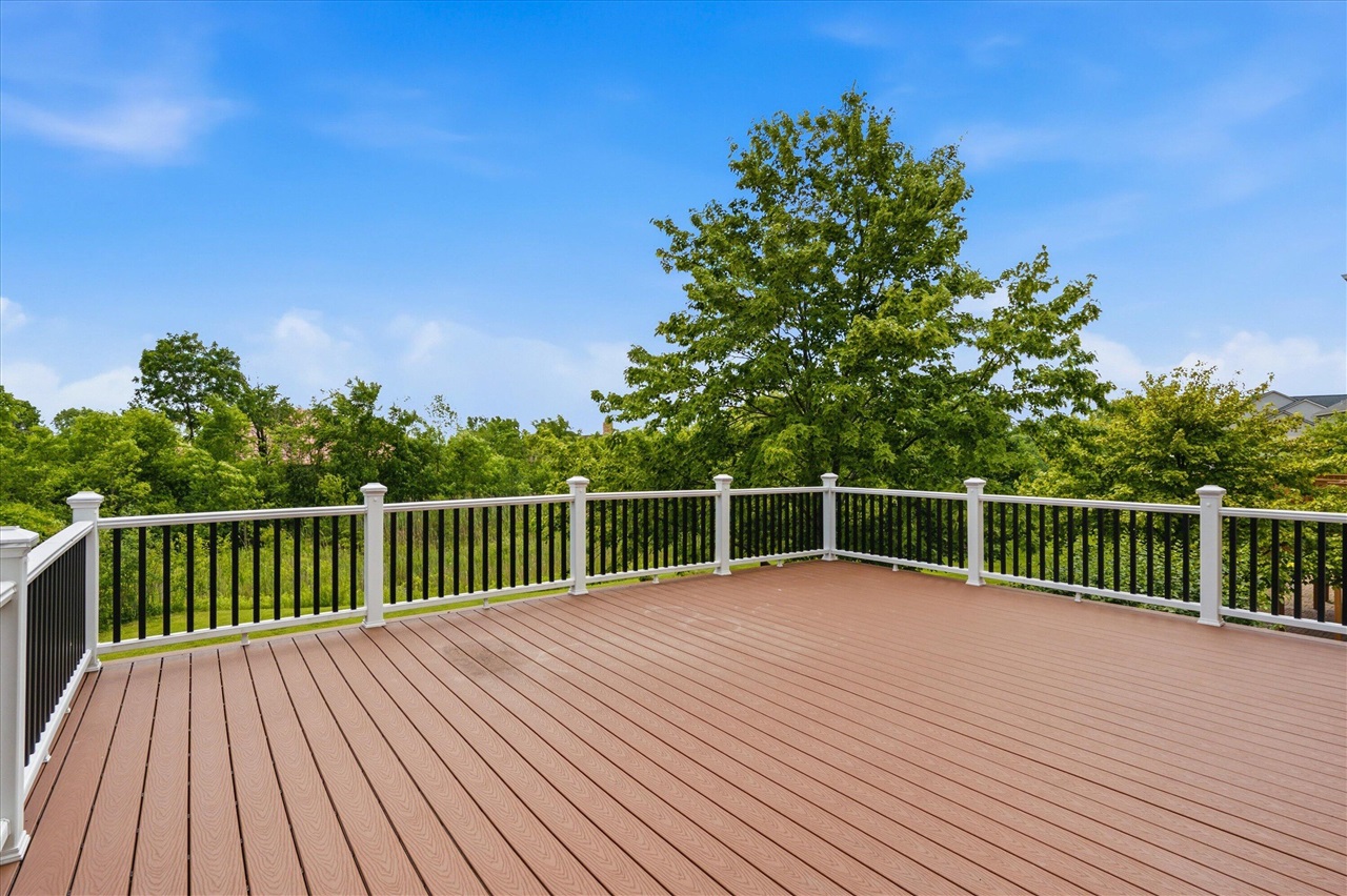 main property photo 79