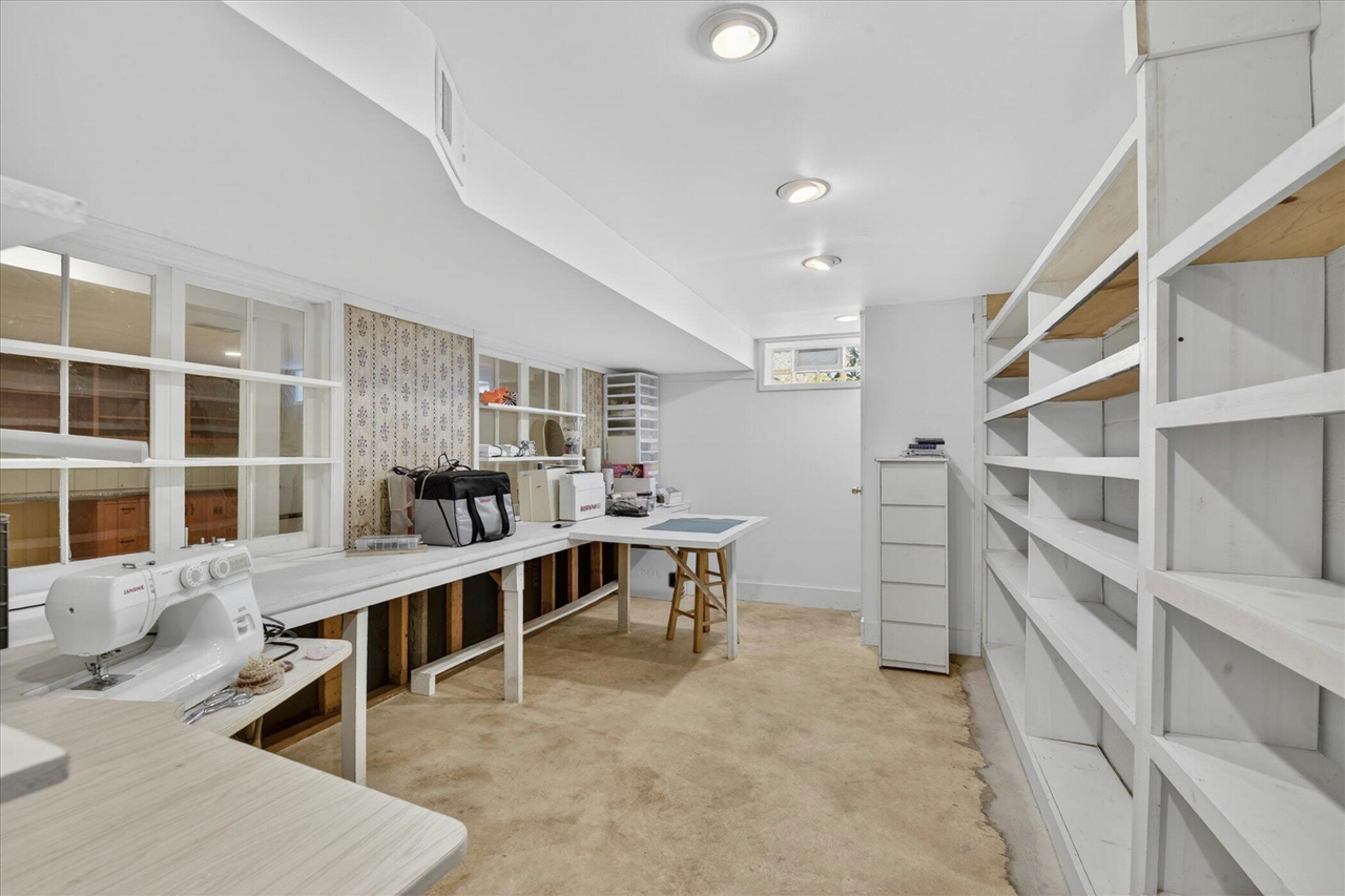 main property photo 59