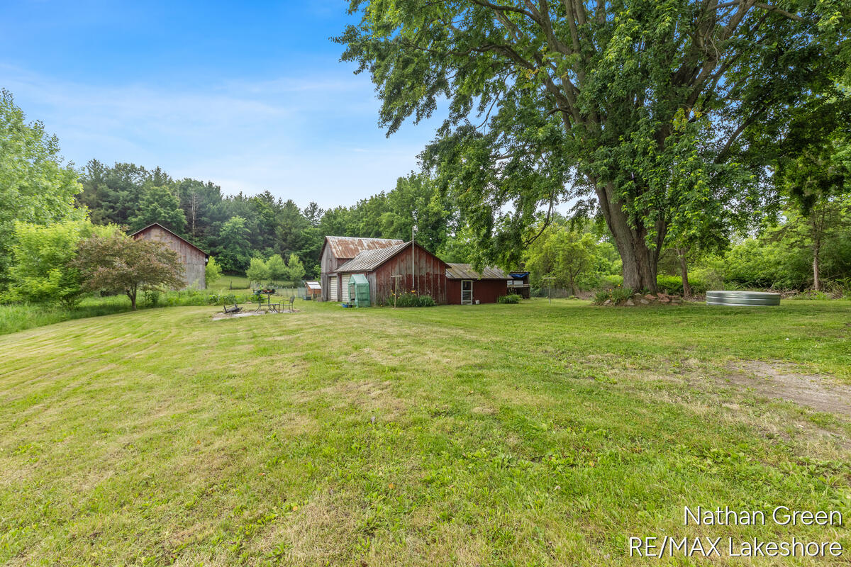 main property photo 19