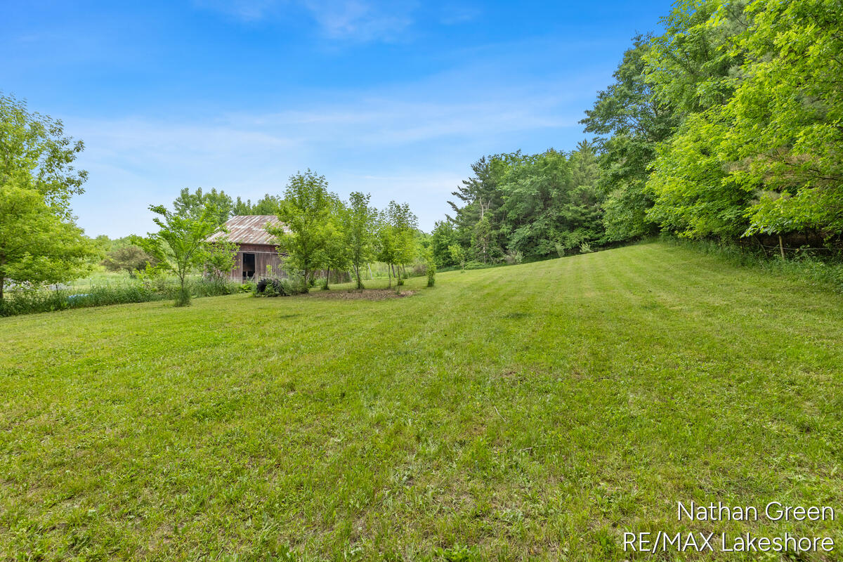 main property photo 24