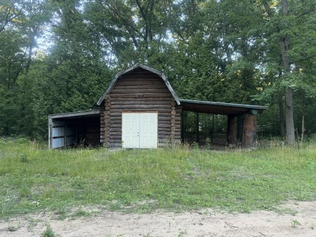 main property photo 17