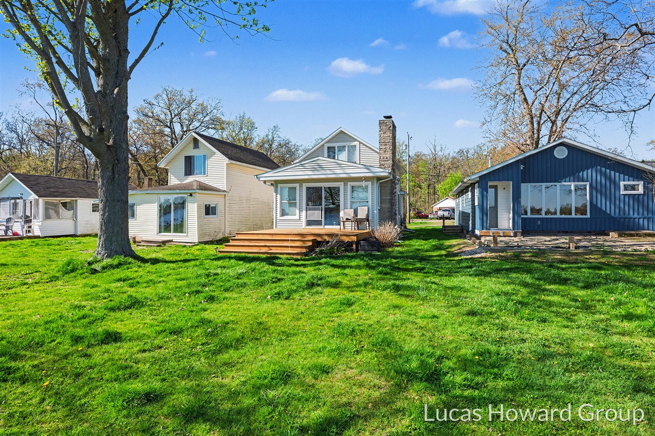 main property photo 14