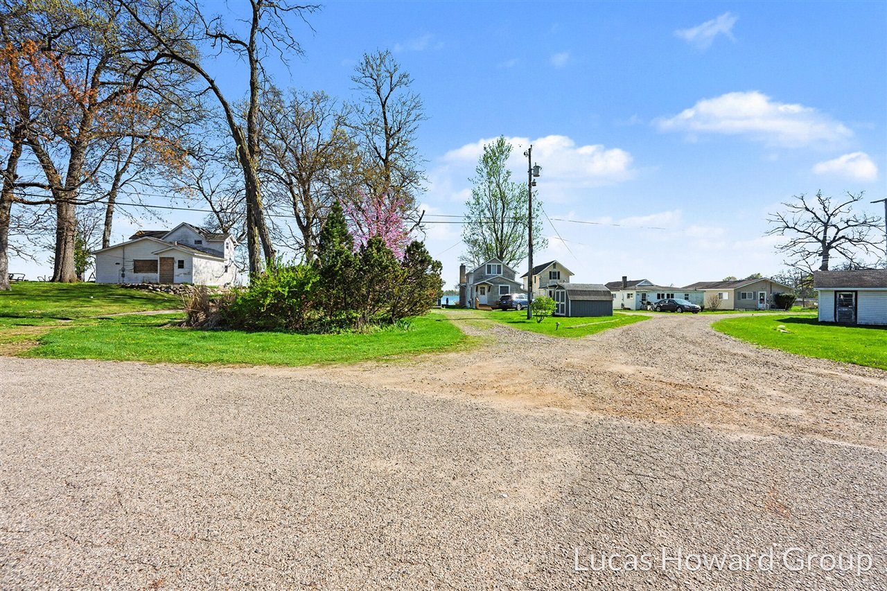 main property photo 21