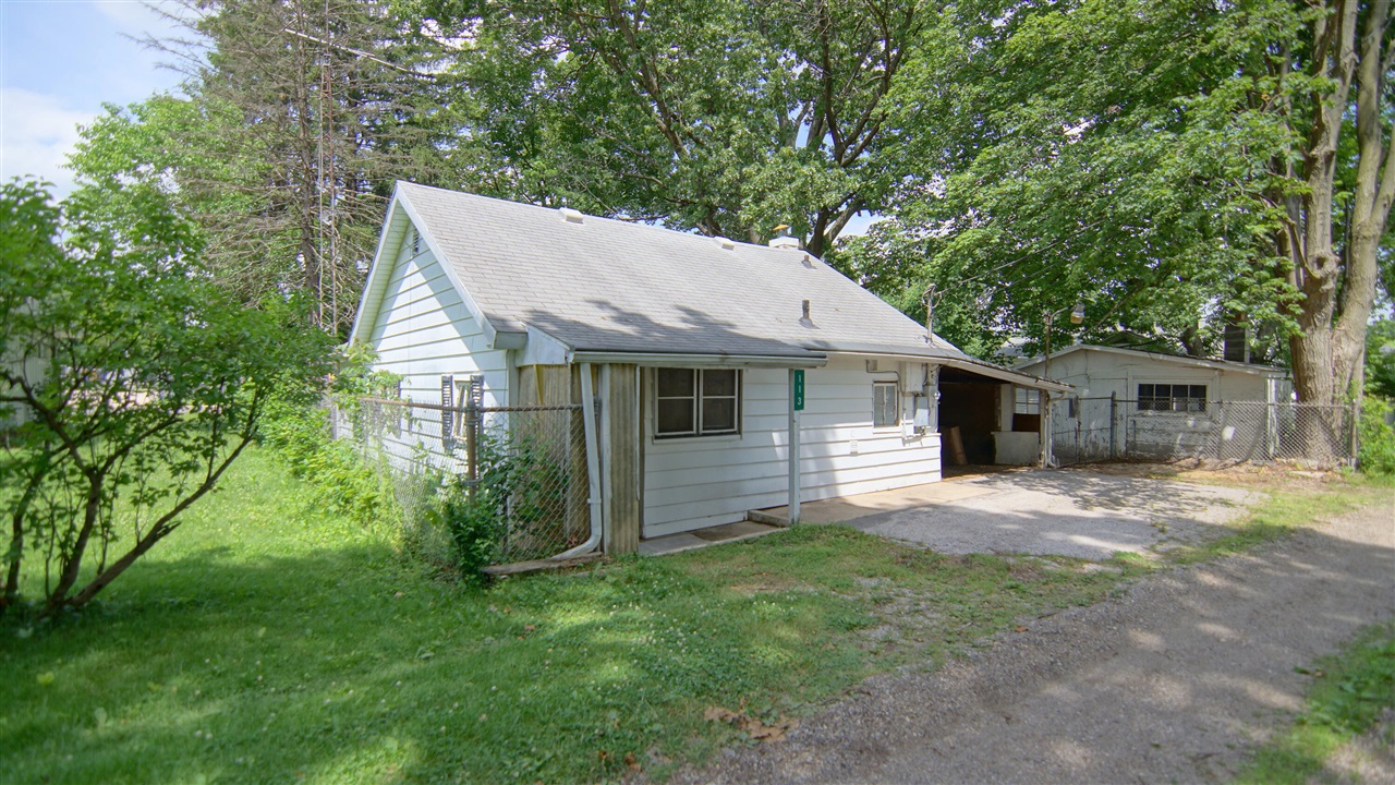 main property photo 14