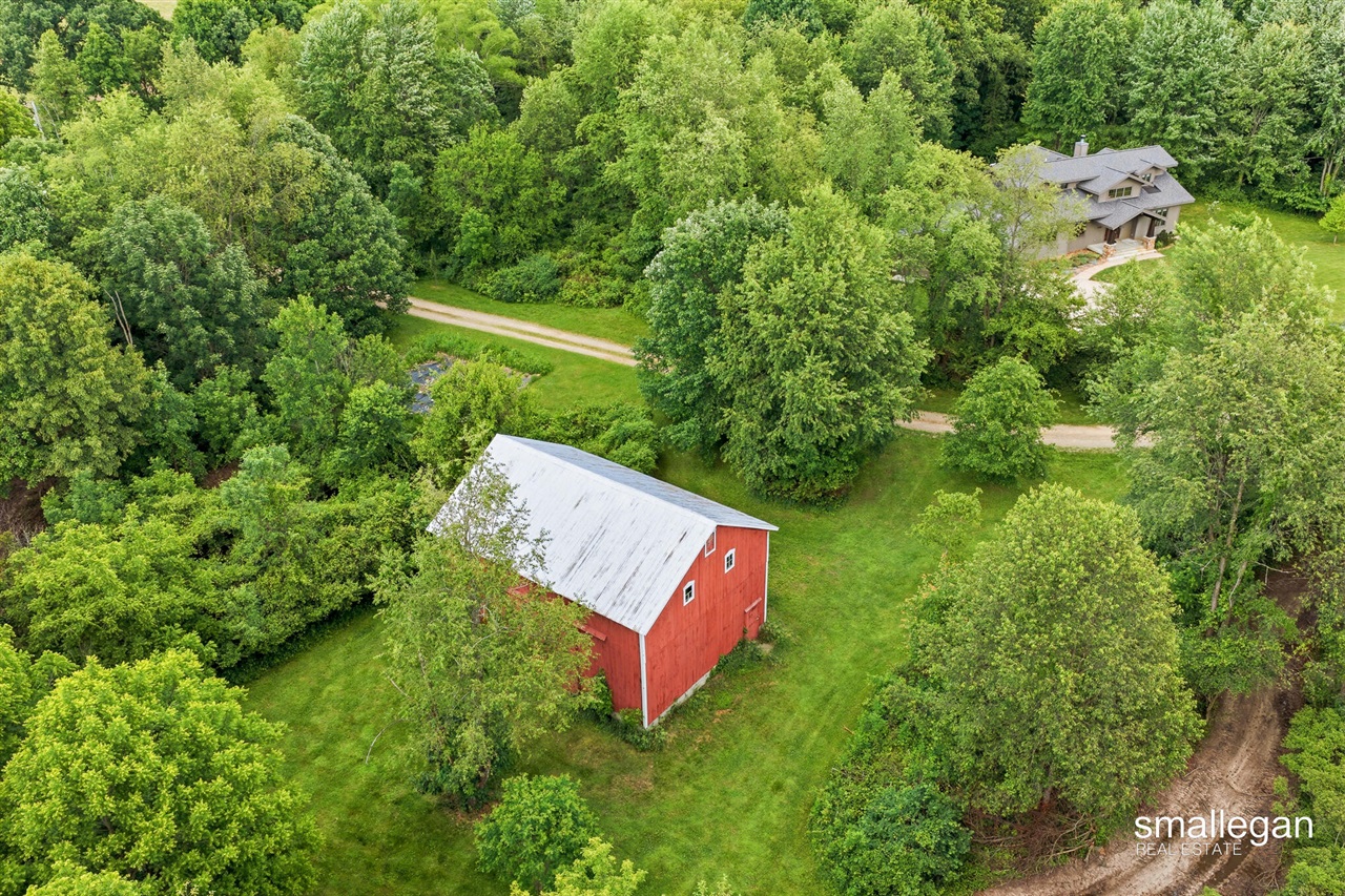 main property photo 81
