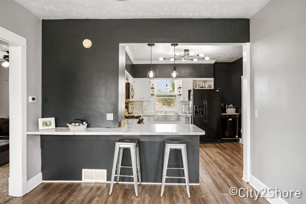 property viewer photo 16