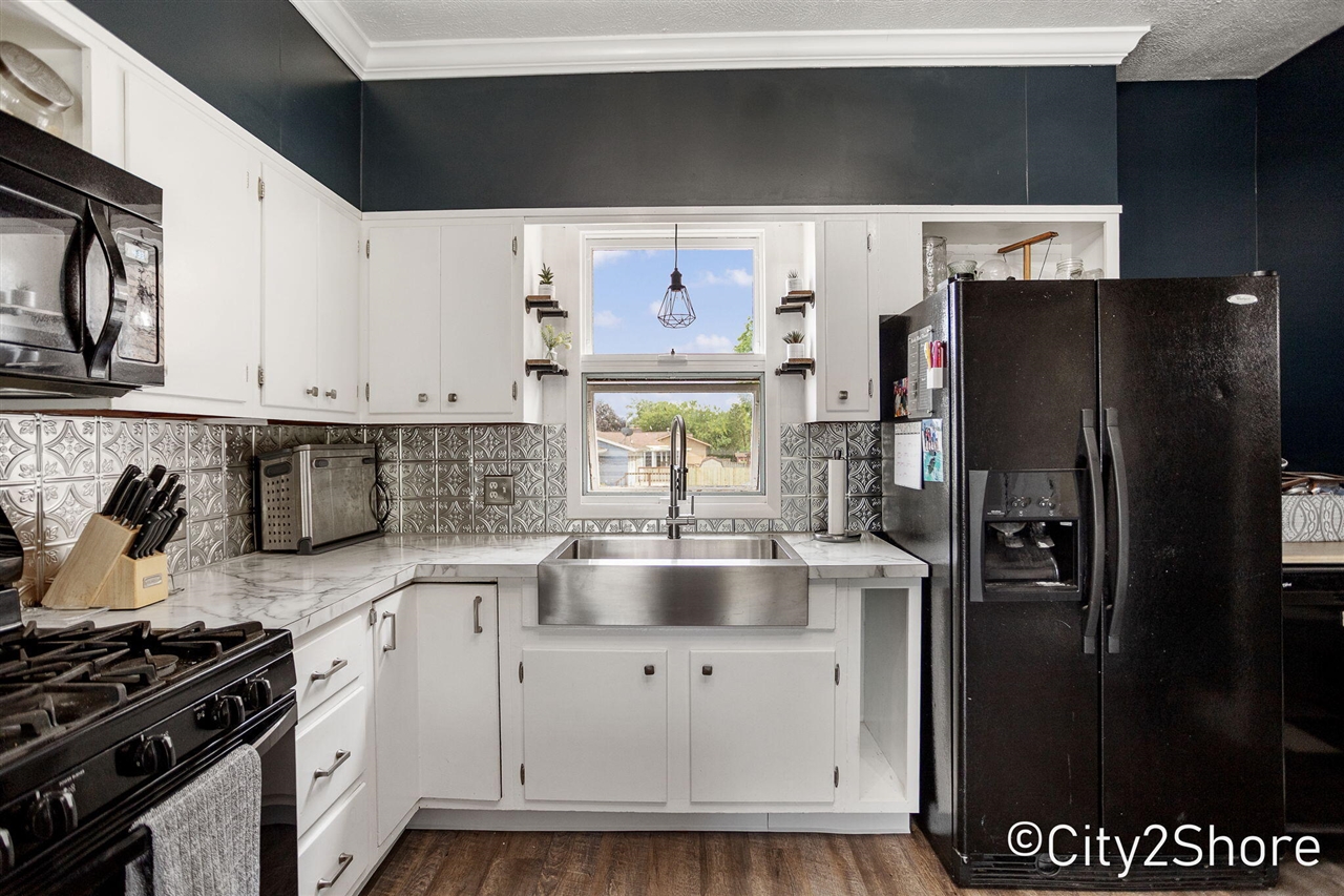 property viewer photo 21