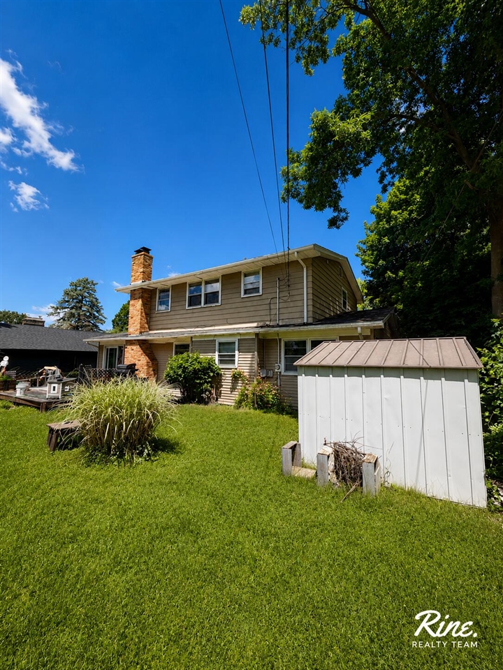 main property photo 9