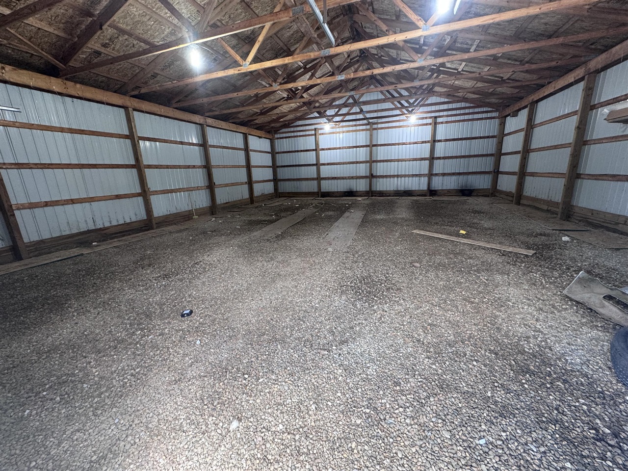 main property photo 38
