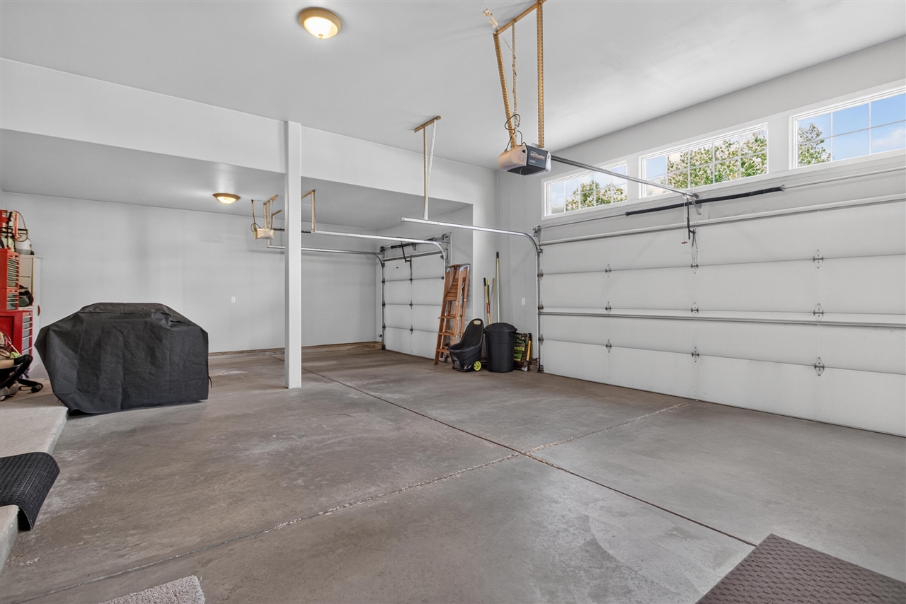 main property photo 63