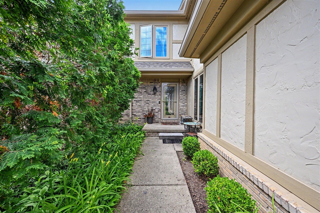main property photo 46