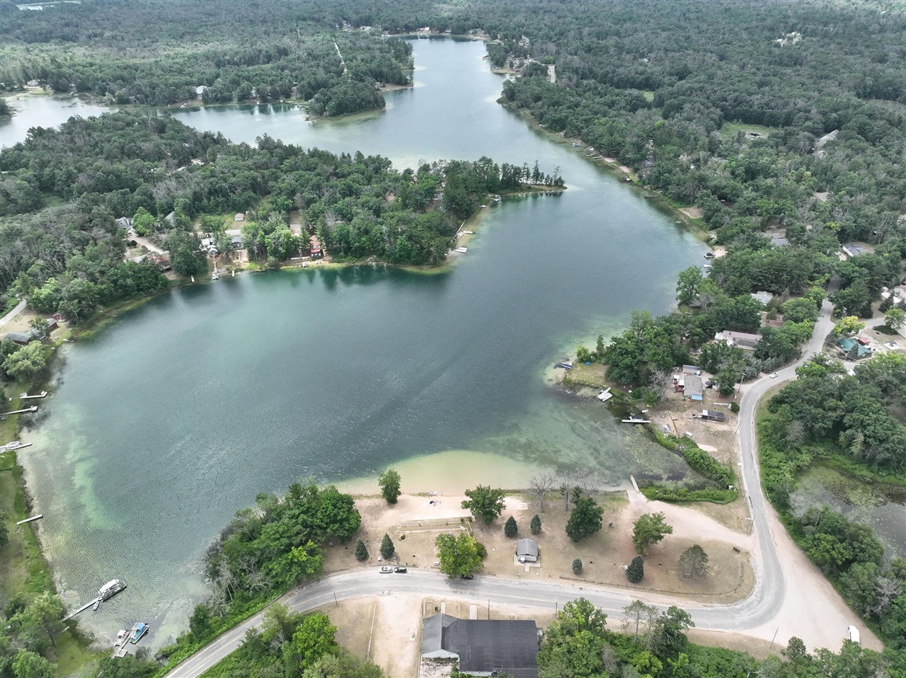 main property photo 6