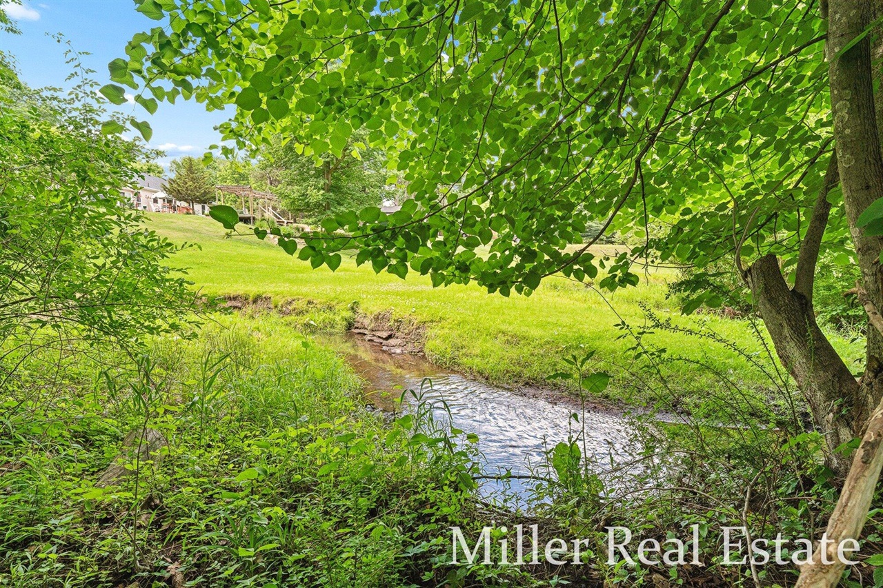 main property photo 54