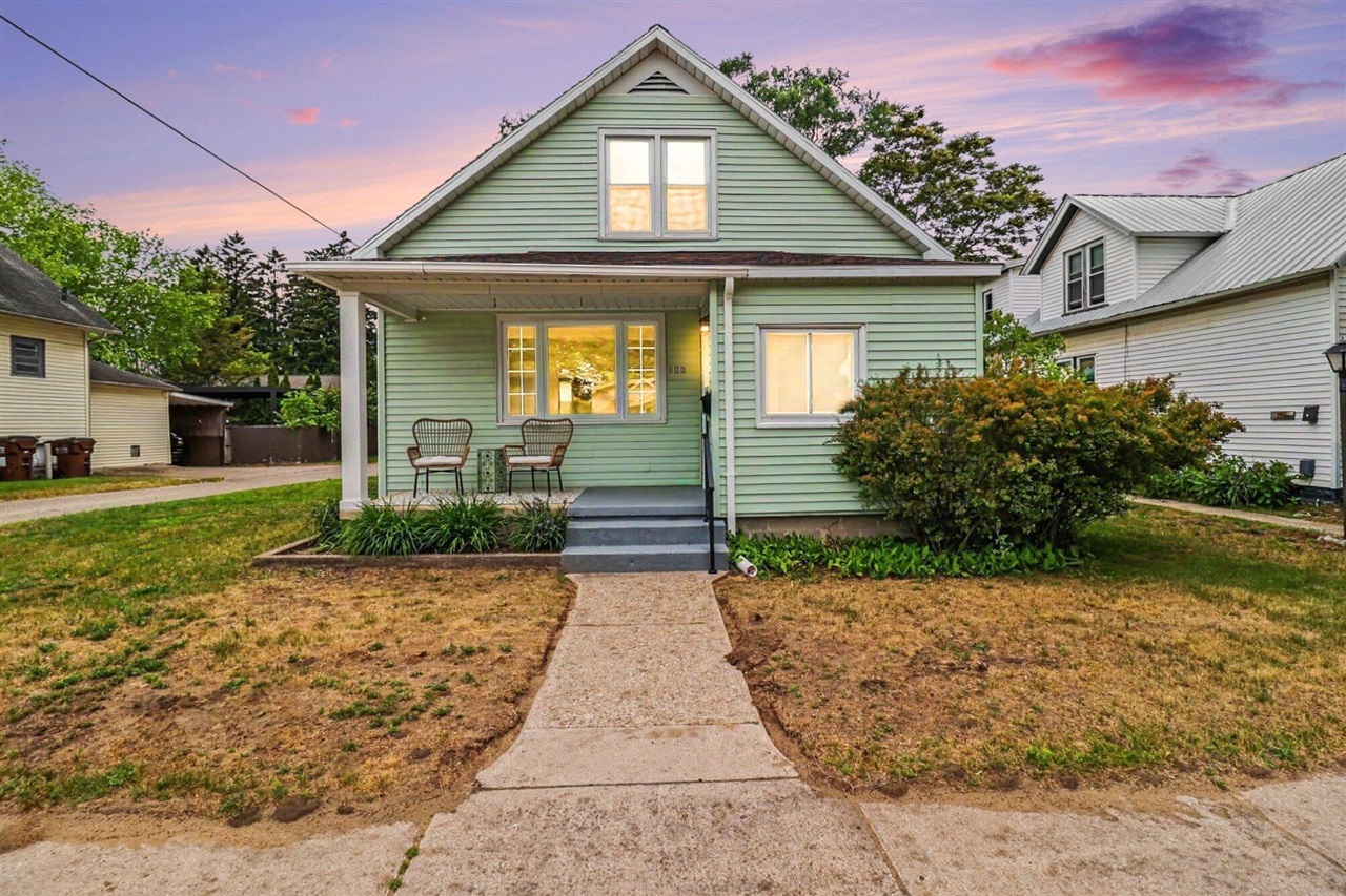 main property photo 39