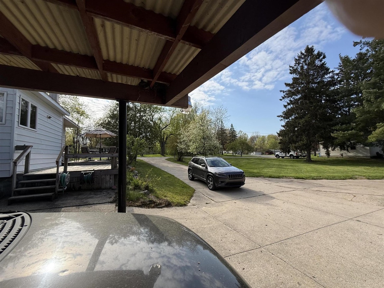 main property photo 16